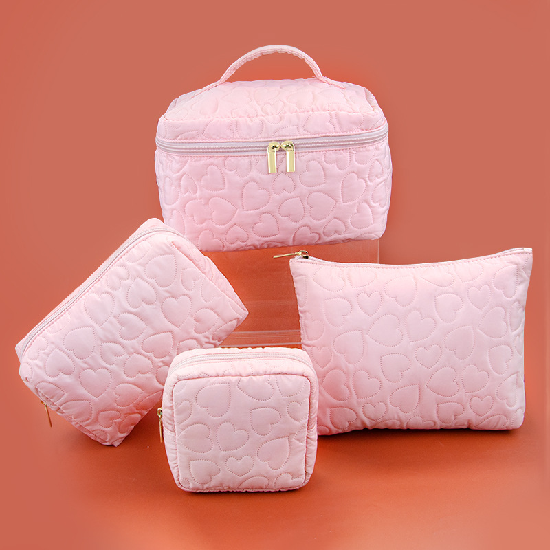 Ultrasonik işlemeli, kalp şekl - Cosmetic Bags incelemesi ve fiyatı