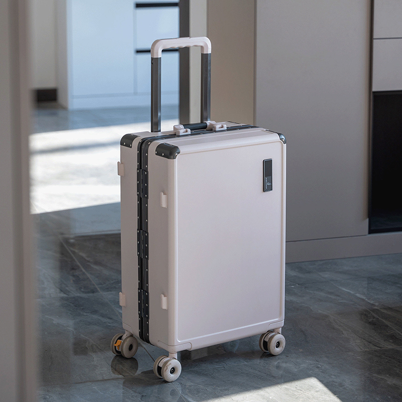 Kalınlaştırılmış PC Alüminyum  - Aluminum Frame Carry On Luggage incelemesi ve fiyatı