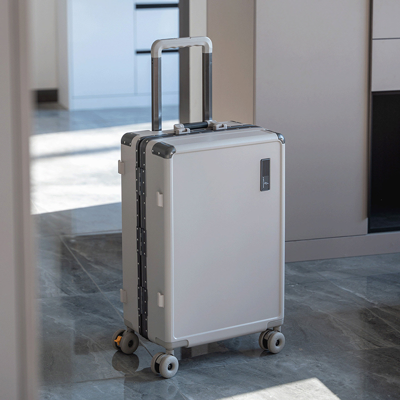 Kalınlaştırılmış PC Alüminyum  - Aluminum Frame Carry On Luggage incelemesi ve fiyatı